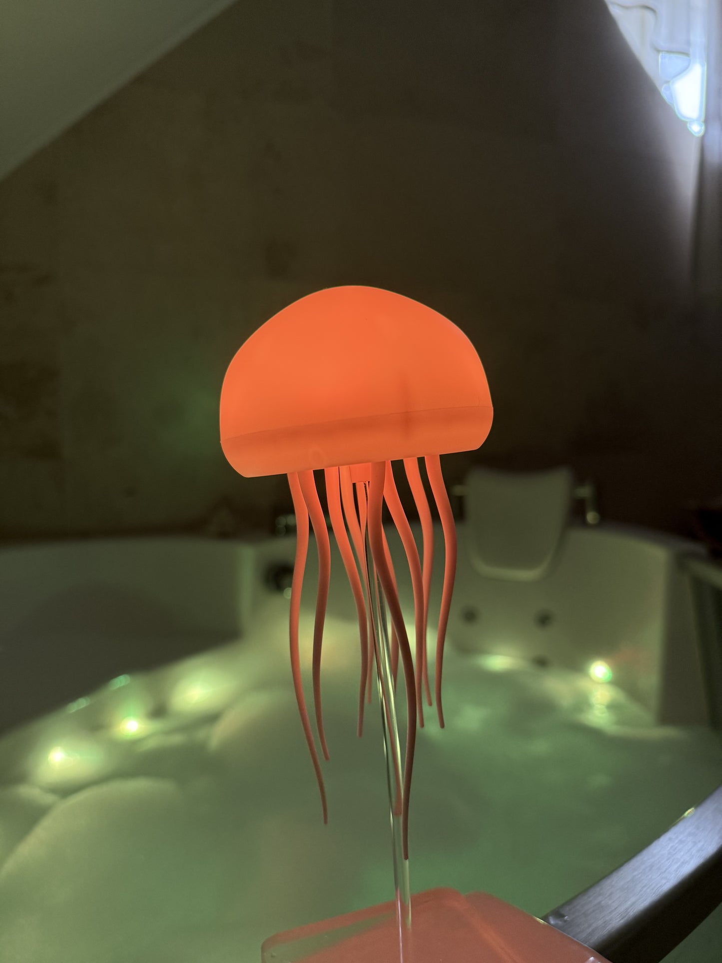 LumiMedusa - Floating jellyfish lamp