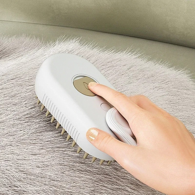 FreshPet - Pet Spray Massage Brush